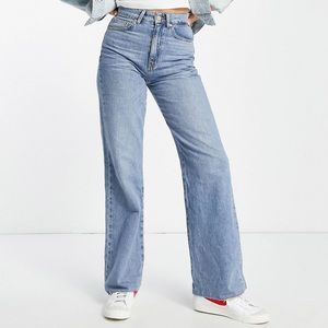 Stradivarius 90s Dad Wide Leg Jeans (ASOS)